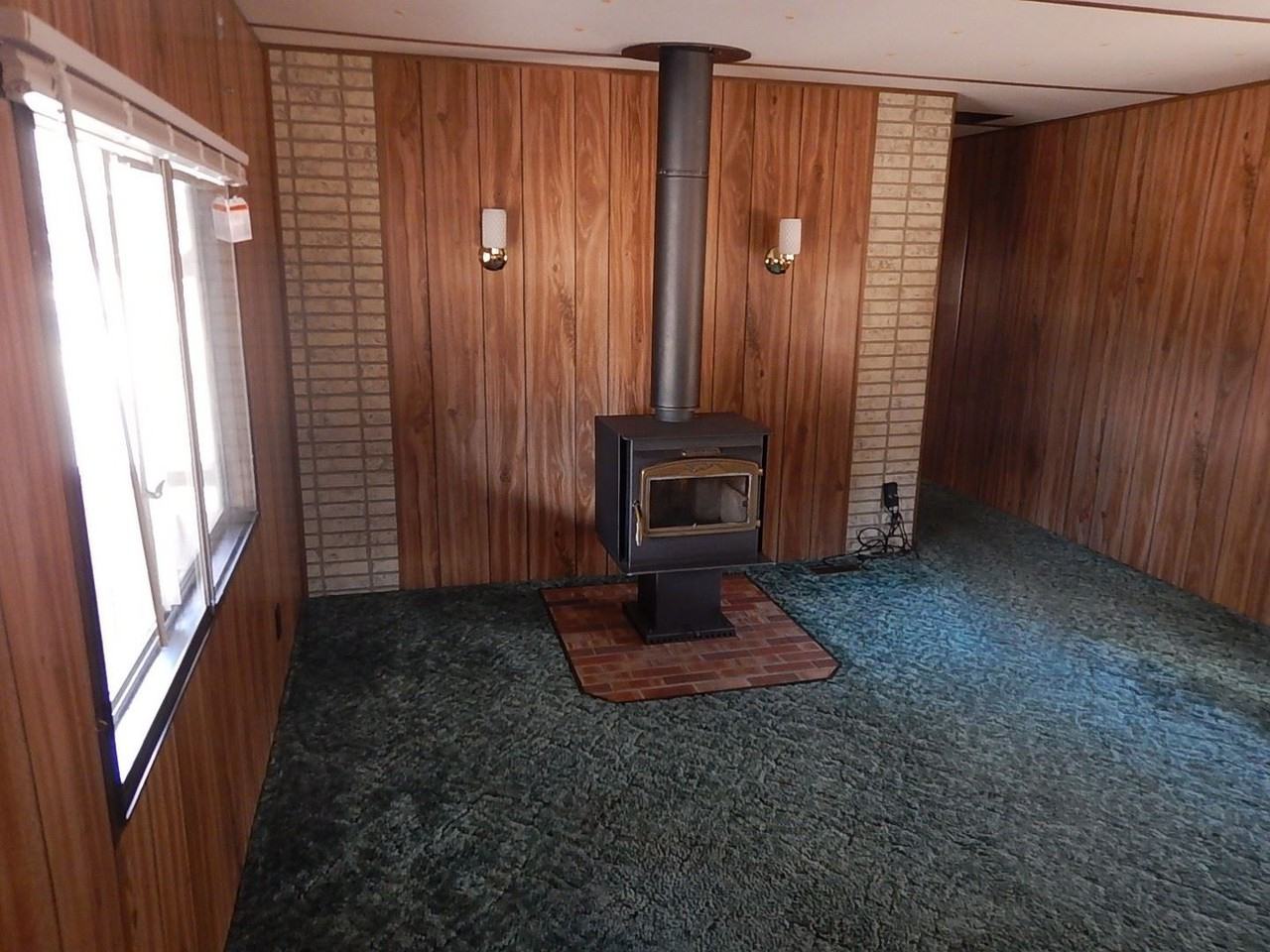 8012 Se Hood Circle - Photo 2 of 9