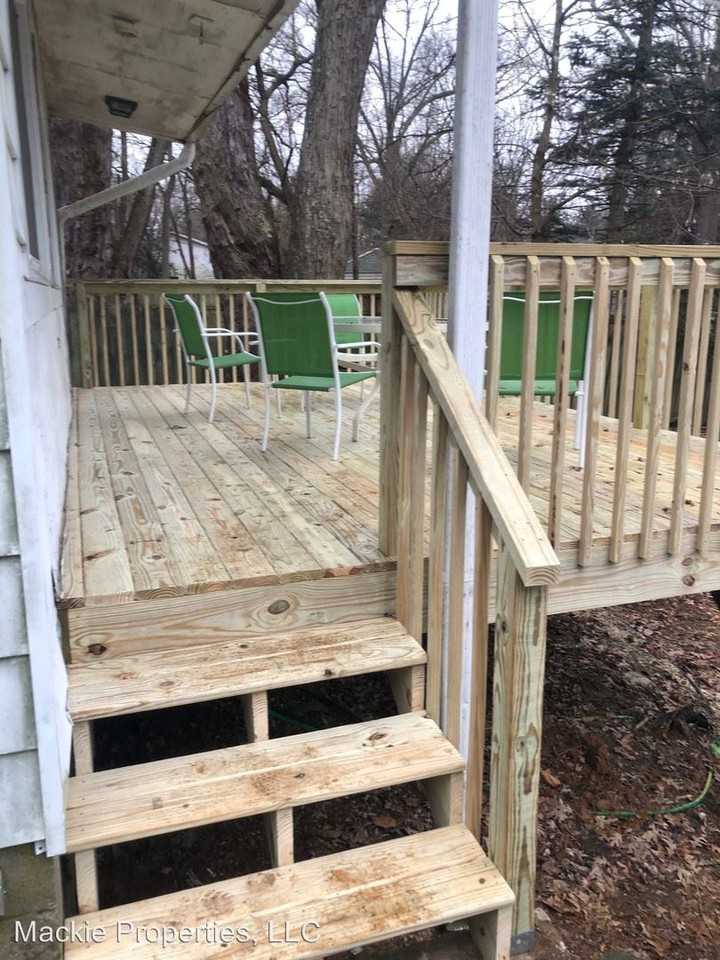 522 South Mitchell Street - Photo 2 of 4