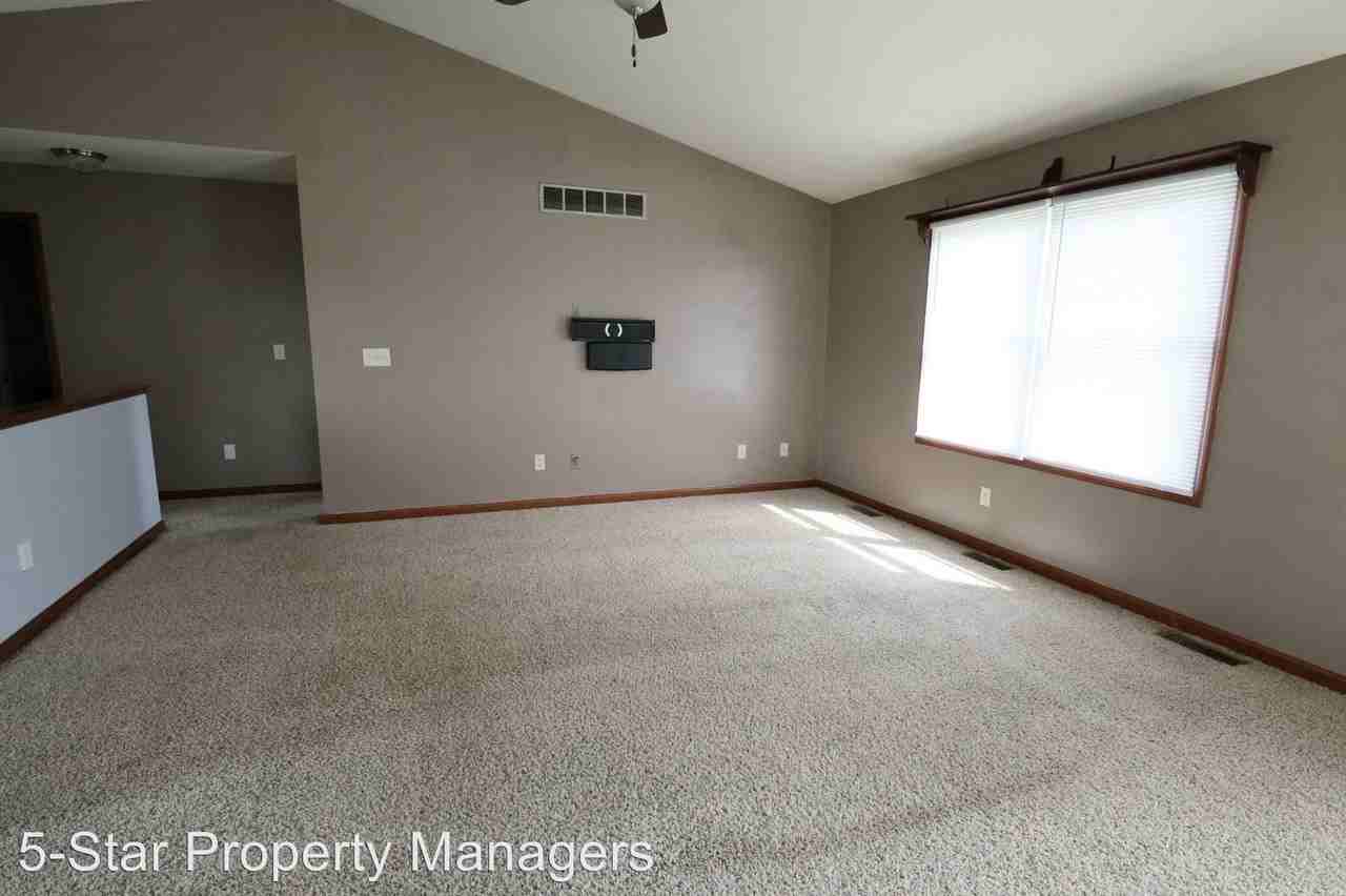 57340 Garnet Lane - Photo 2 of 14