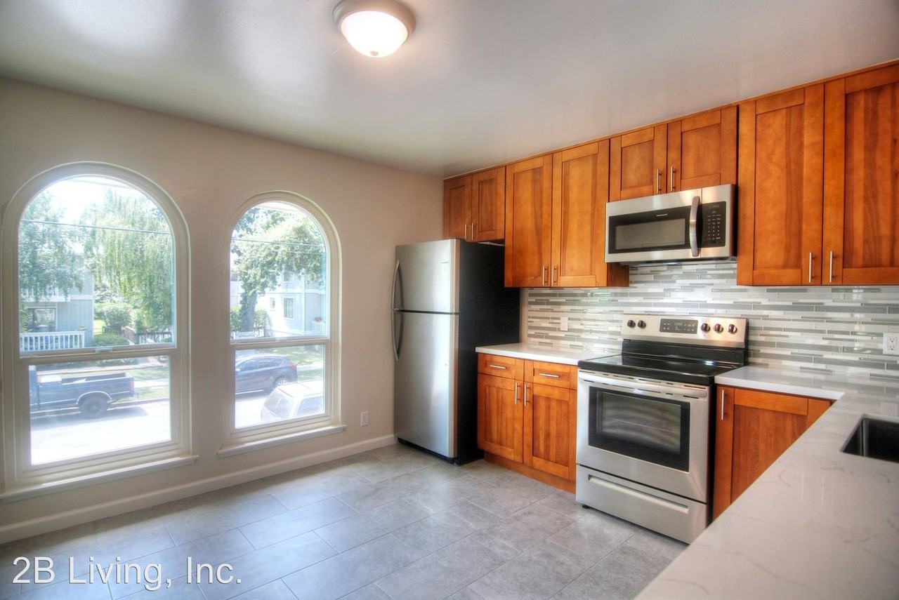 1227 Clinton Street - Photo 2 of 24