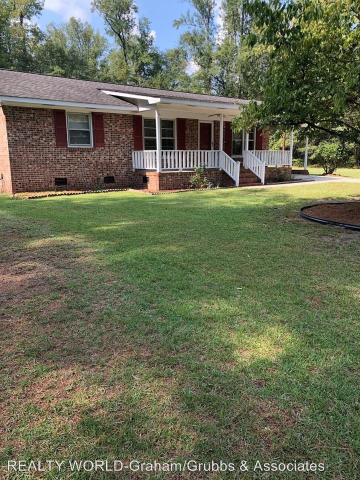 21820 Henry Smith Road - Photo 3 of 14