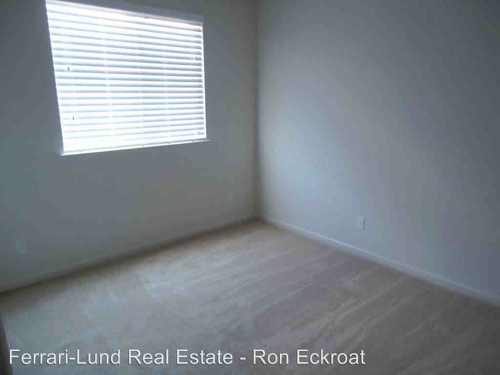 1240 Wakefield Trail - Photo 2 of 12
