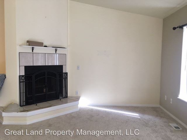 13652 Fire Creek Dr. - Photo 3 of 16