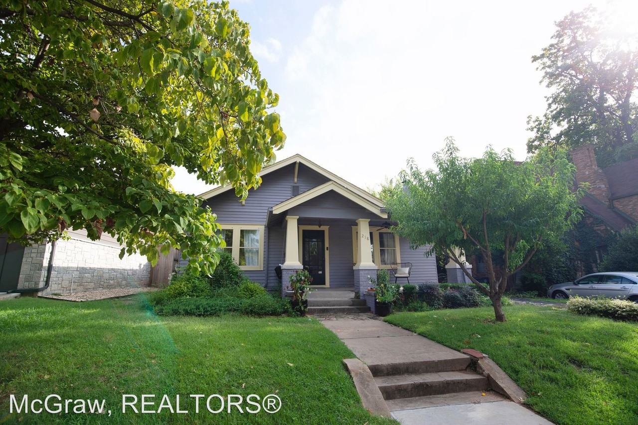 218 E. 25th St. - Photo 2 of 28