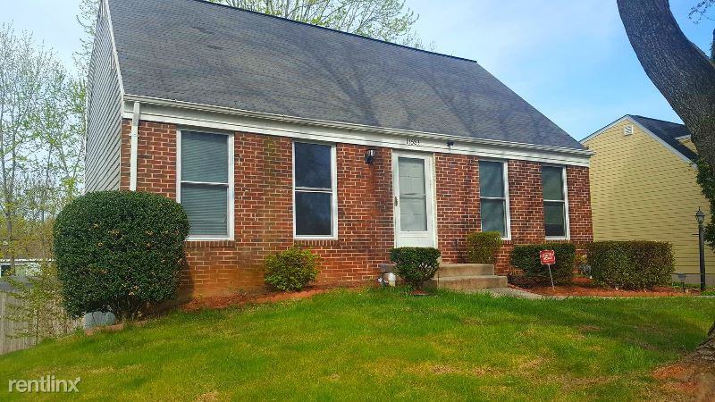 13583 Princedale Drive - Photo 2 of 10