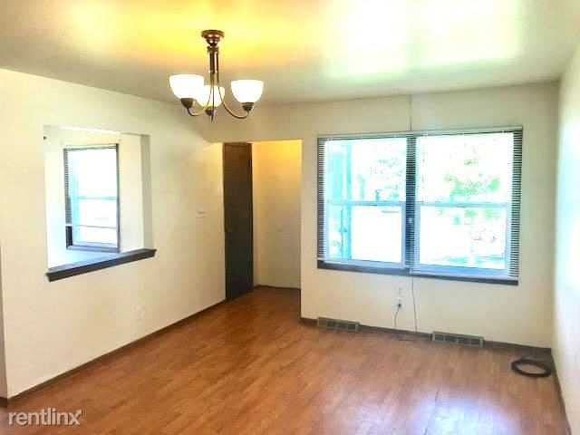 9077 S Chicago Rd - Photo 2 of 11