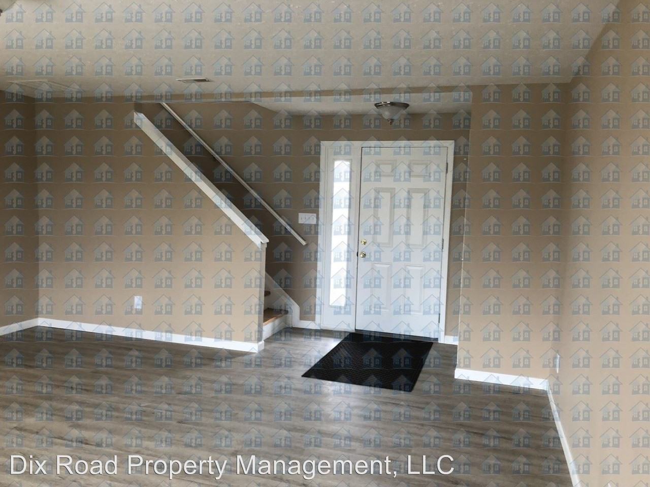 6868 Shrewsbury Court - Photo 3 of 16