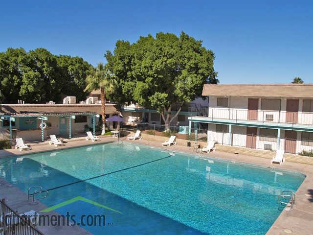 Beach Club Apartments - Photo 3 of 11