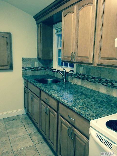 1120 Foster St - Photo 2 of 8