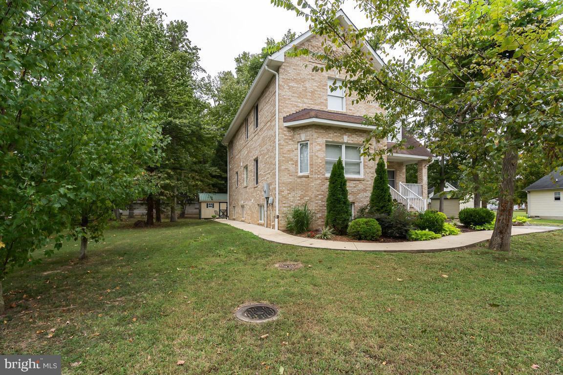 13283 Main Avenue - Photo 2 of 45