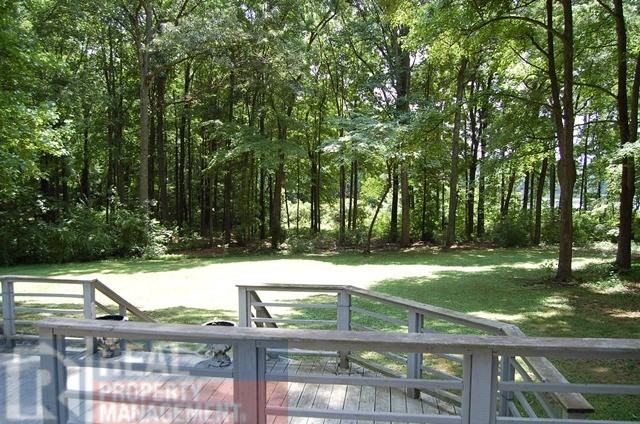 3904 La Salle Dr - Photo 2 of 9