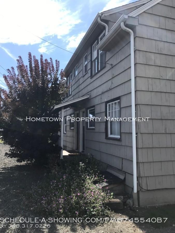 716 Franklin St Se - Photo 2 of 20