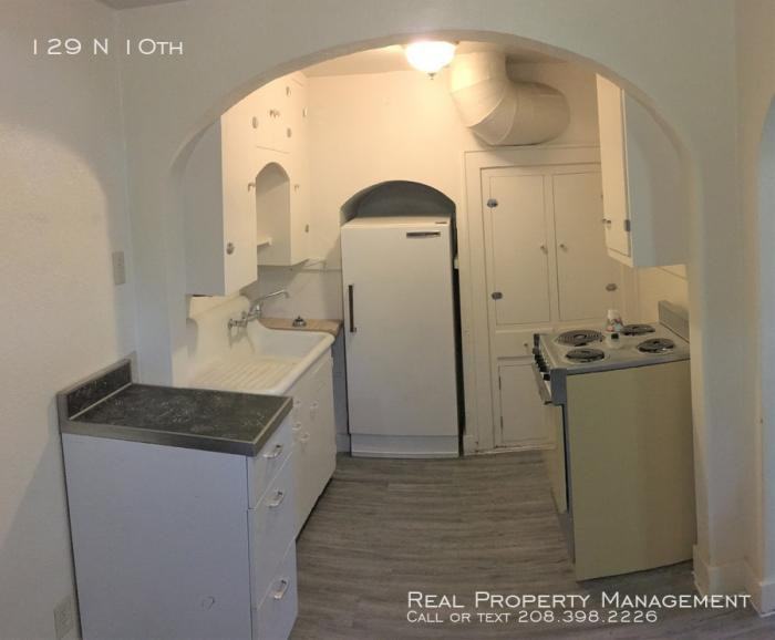 129 N 10th - Photo 3 of 5