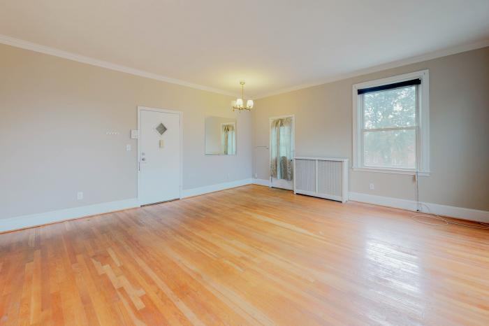 4000 Fallstaf Road - Photo 3 of 18