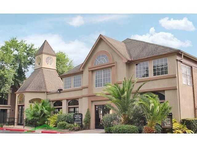 The Park at Country Place Apt. - Photo 3 of 12