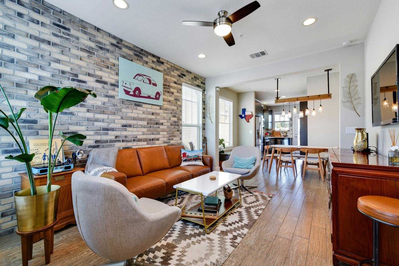 8002 Wildcat Pass - Photo 2 of 9