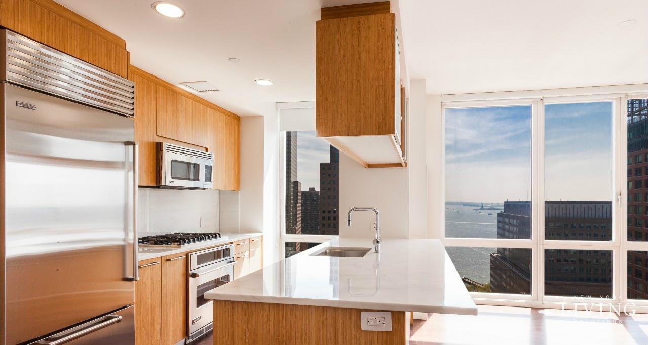 North End Avenue #900