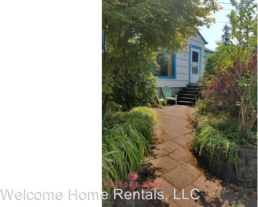 2826 Otis St. Se - Photo 3 of 27