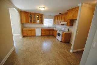 2348 Missouri Way - Photo 2 of 5