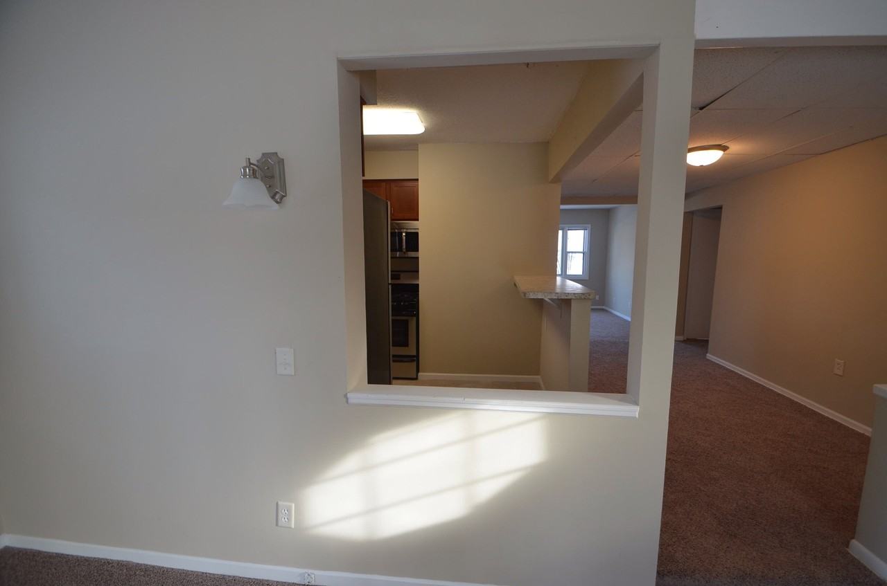 6240 Bloomington Ave - Photo 2 of 13