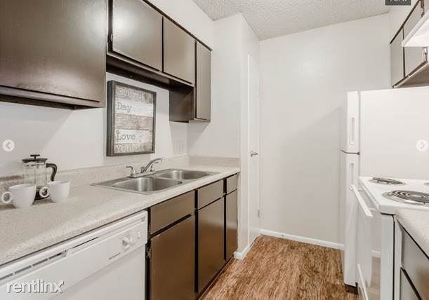 600 Credit Score No Income No Problem - Photo 2 of 5