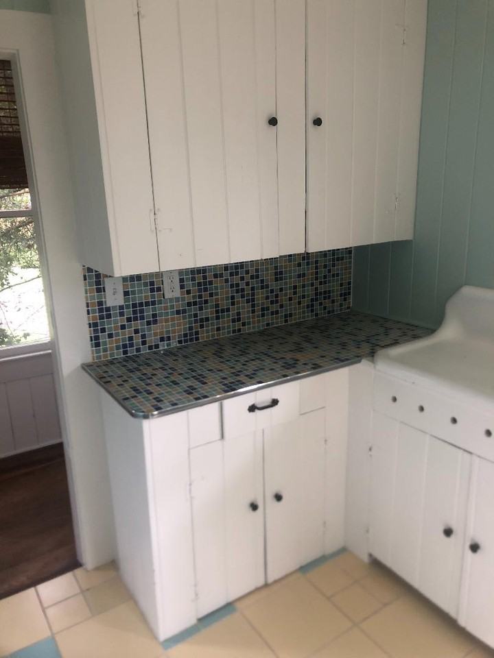 3585 Richmond Street - Photo 3 of 12