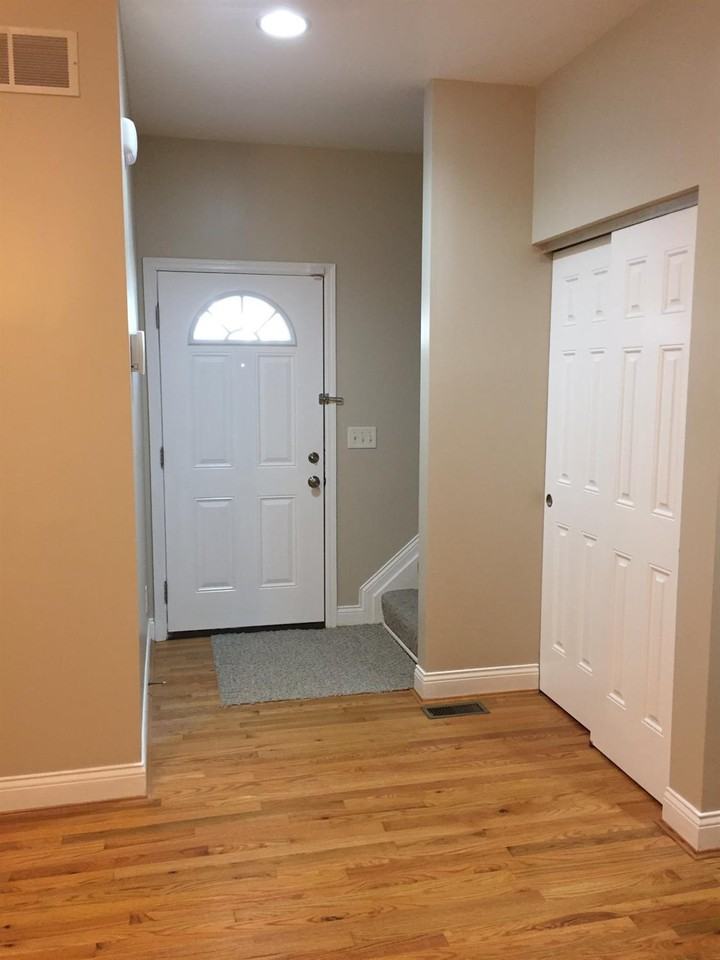 189 E Rochelle Street - Photo 3 of 27