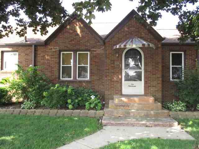 219 20th - Photo 2 of 17