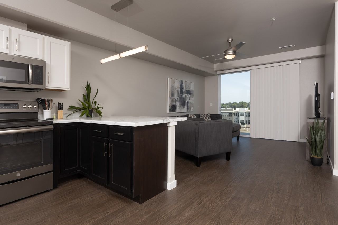 1201 S Gilbert St - Photo 2 of 8