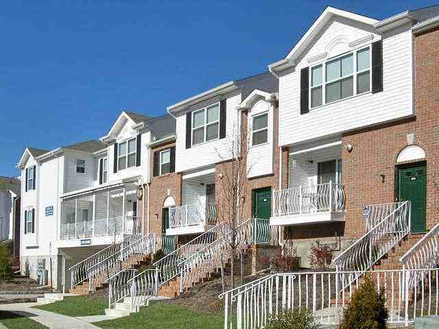 Harbortown Terrace Apartments For Rent 600 Harbortown Blvd Perth Amboy Nj 08861 Zumper