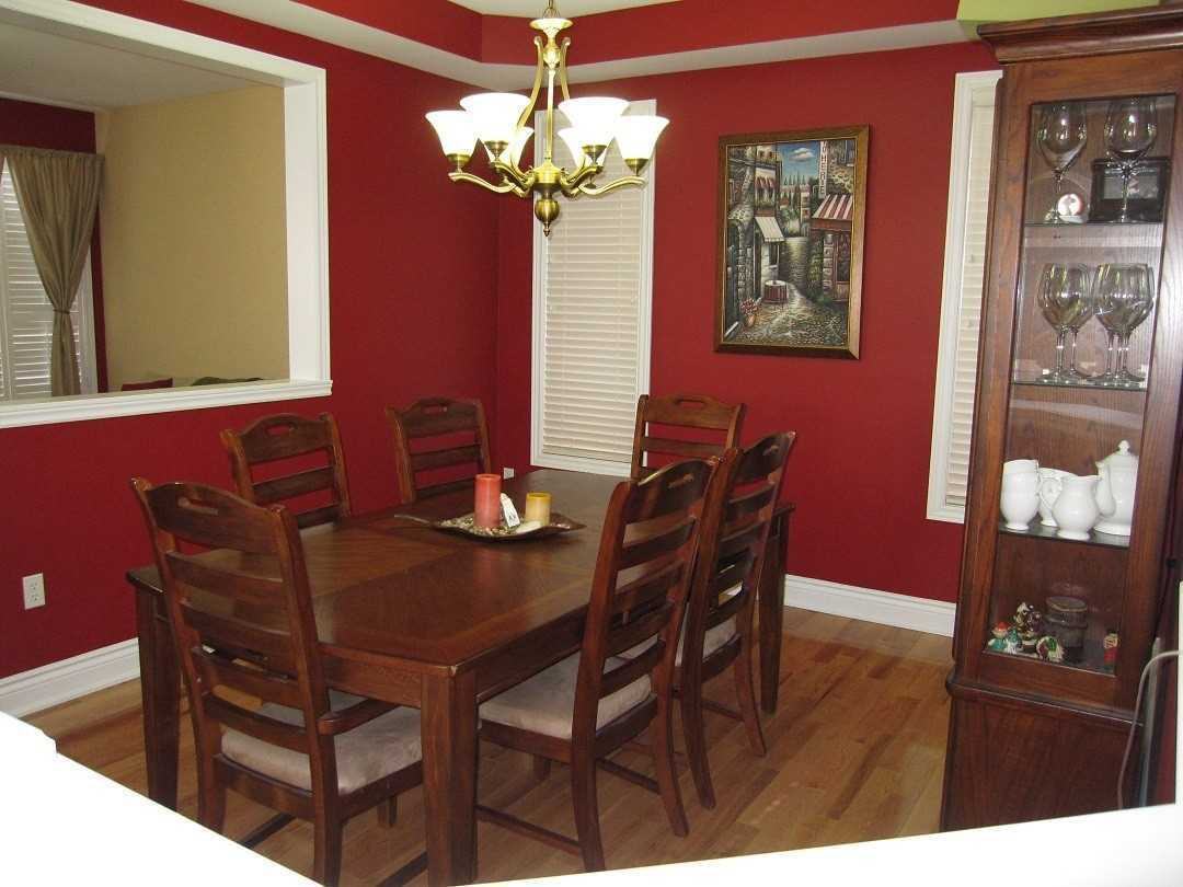 1241 Kestell Boulevard - Photo 2 of 18