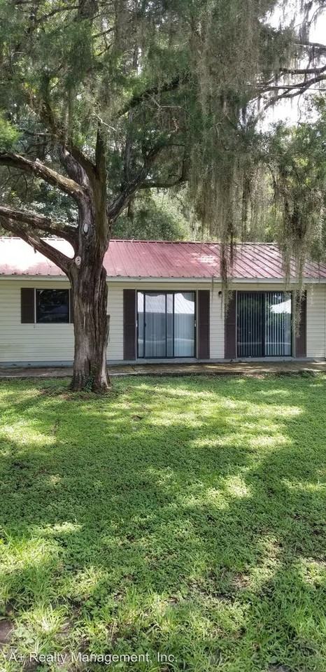 7429 Bonnie Lake Rd. - Photo 2 of 11