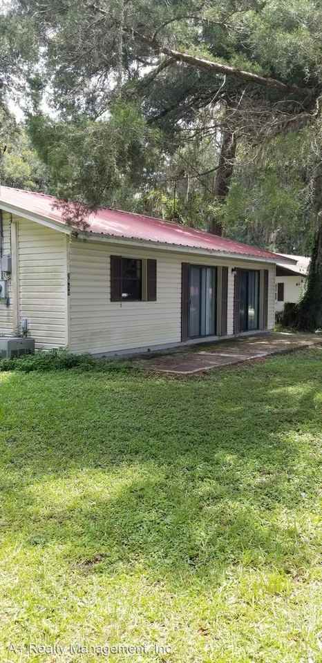 7429 Bonnie Lake Rd. - Photo 3 of 11