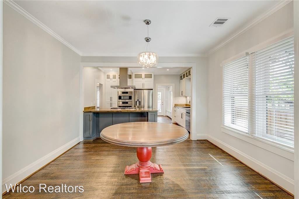 2245 Irwin Street - Photo 2 of 9