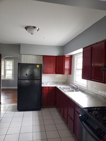 16930 Anthony - Photo 3 of 7