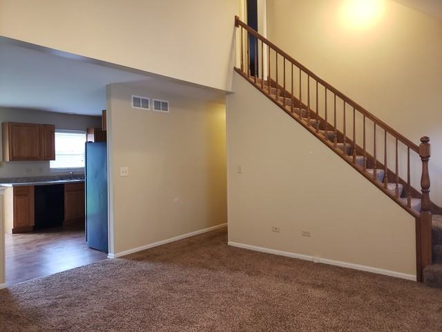 3818 Hennepin Dr - Photo 3 of 18