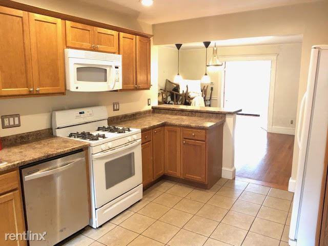 26 Parker St - Photo 3 of 12