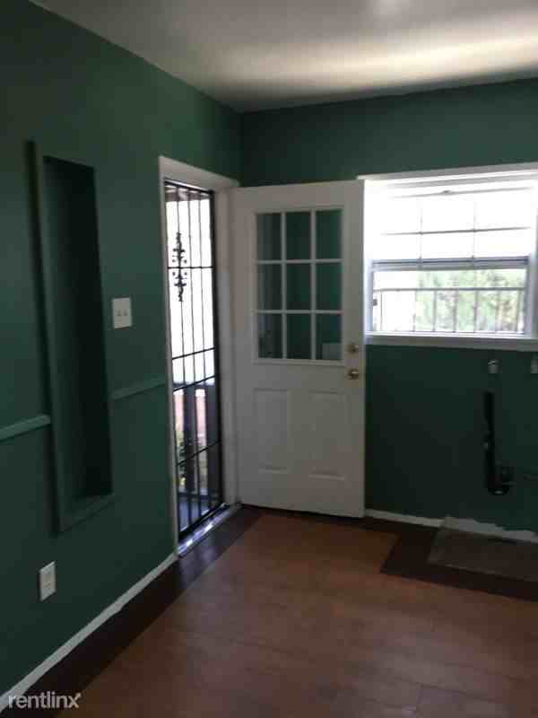 2783 laurel Place #C - Photo 3 of 19