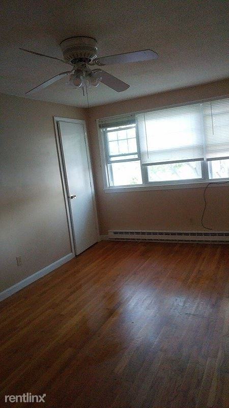 260 Blucher Street - Photo 2 of 6