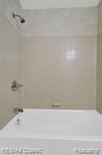 Maple And Decker - Photo 3 of 6