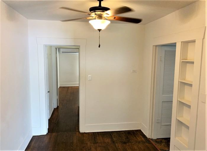 1006 Studewood Street - Photo 3 of 10