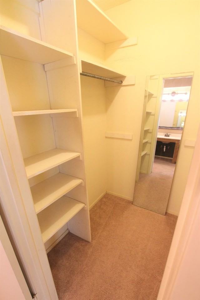 8524 Radcliffe Dr - Photo 3 of 32