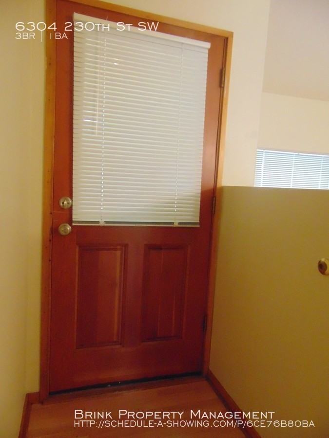 6304 230th St Sw - Photo 3 of 26