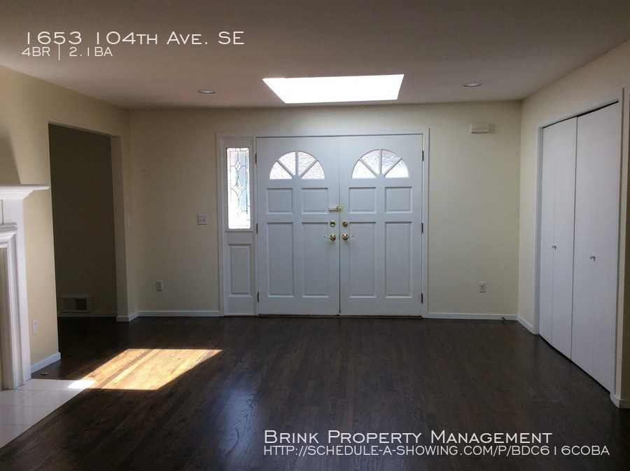 1653 104th Ave. Se - Photo 3 of 23