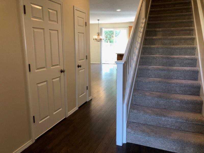 20426 Hoodview Ave - Photo 2 of 22