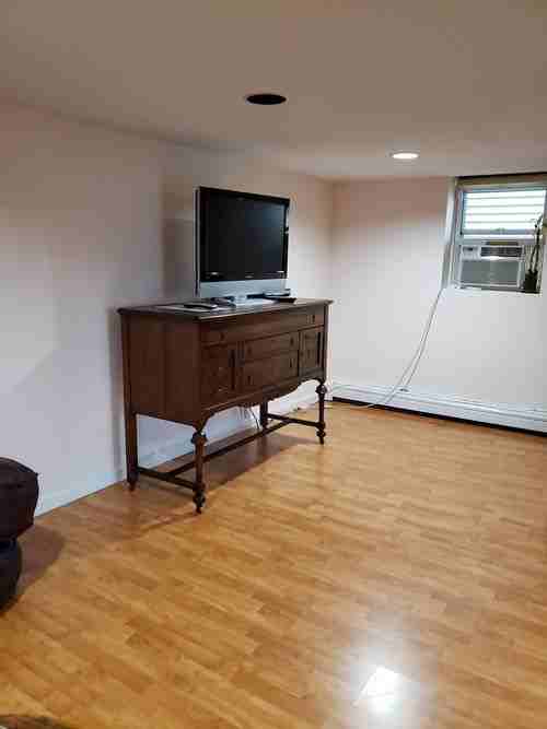 509 Saint Pauls Avenue - Photo 2 of 5