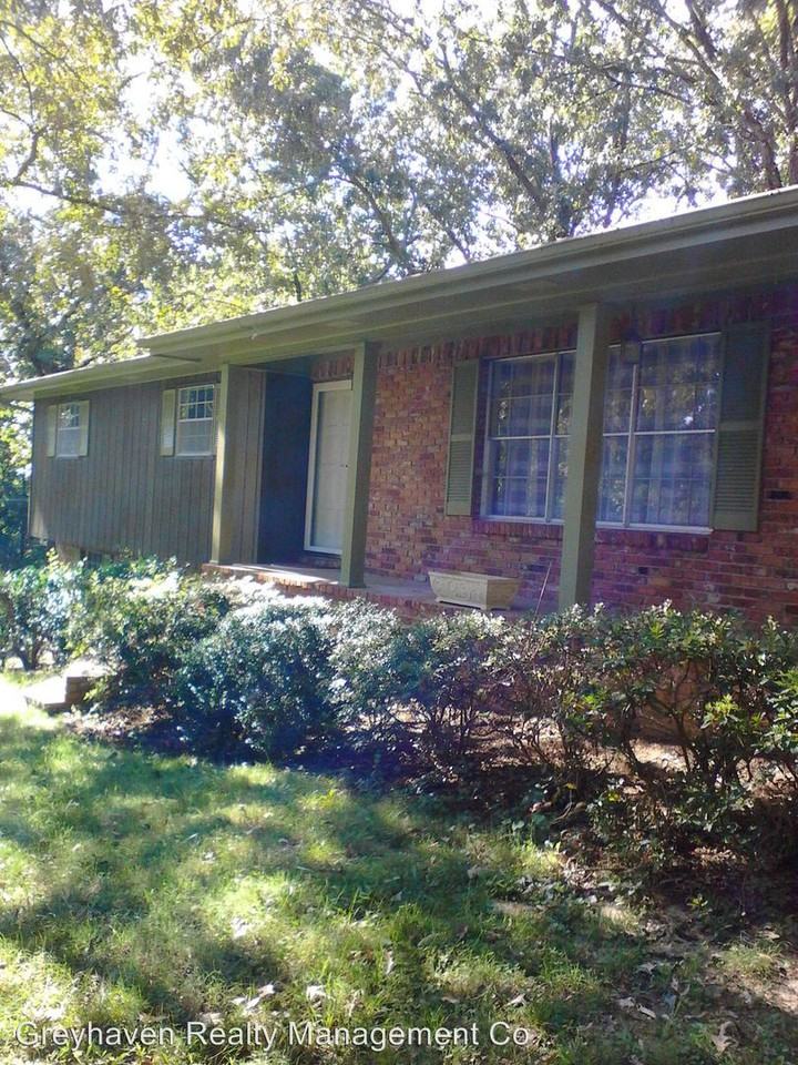 1300 Highcrest Drive - Photo 3 of 21