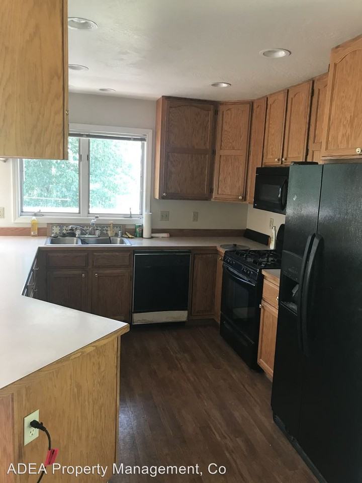 6315 Lone Moose Court - Photo 3 of 8