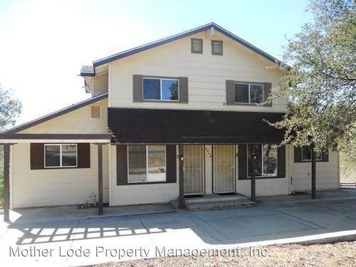 4778 Little John Rd - Photo 2 of 10