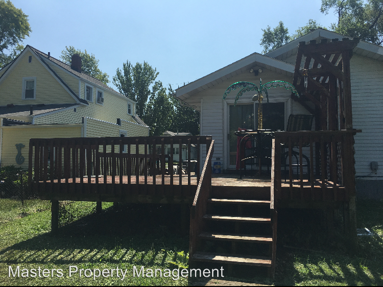 421 W Third St. - Photo 2 of 2